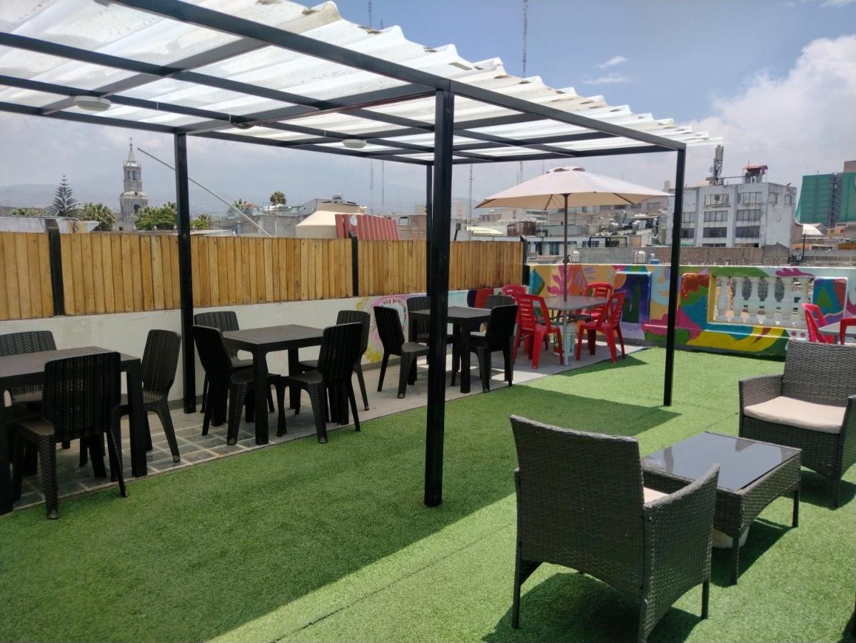 ארקוויפה Sambos Hostel מראה חיצוני תמונה